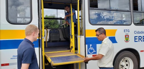 AGER visita terminal de passageiros para testar acessibilidade
