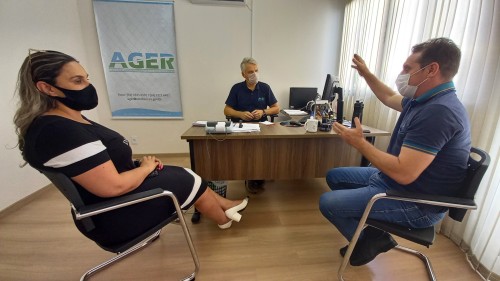 Prefeito Polis conhece a nova Sede da AGER